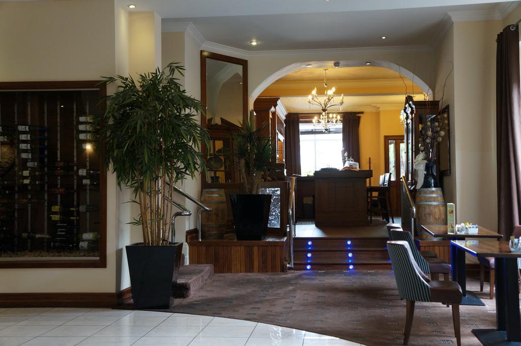 רוסקומון Jacksons Restaurant And Accommodation מראה חיצוני תמונה